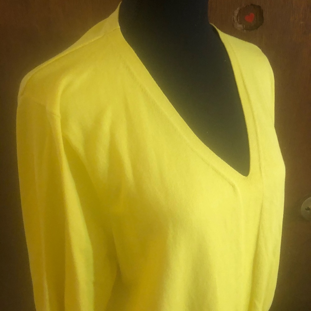 Ladies sweater. Size 2x